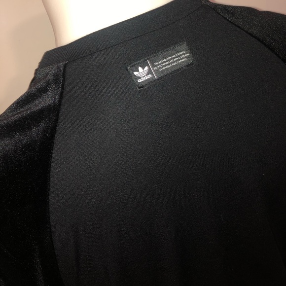 Adidas Short Sleeve Top - Picture 6 of 10